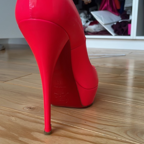 Christian Louboutin Pink Neon heels - Picture 3 of 4